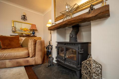 Fiveways Basingstoke Road, Riseley, Reading, RG7 1QD