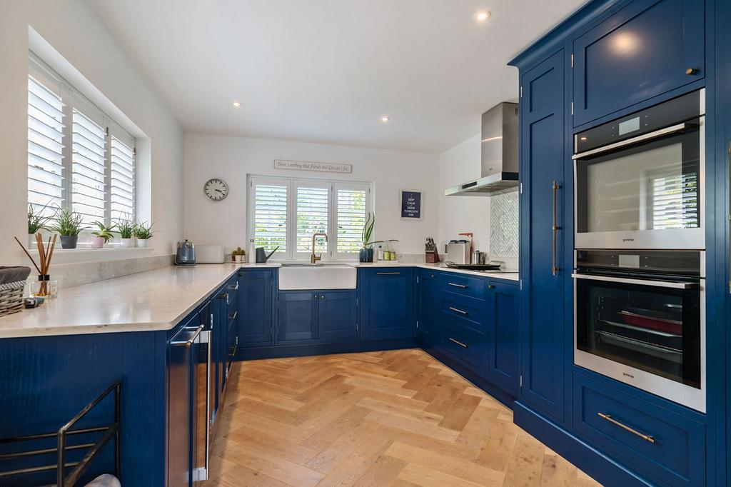 Kitchen / Breakfast Room