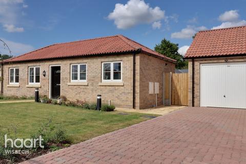 3 bedroom detached bungalow for sale, The Elms, Wisbech