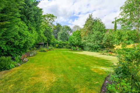 4 bedroom detached house for sale, Red House Lane, WALTON-ON-THAMES, KT12