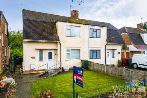 13 Meadowcroft Road, Reading, RG2 8RJ