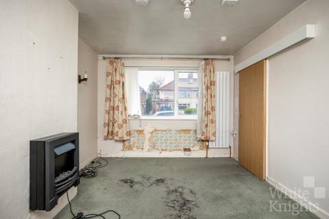13 Meadowcroft Road, Reading, RG2 8RJ