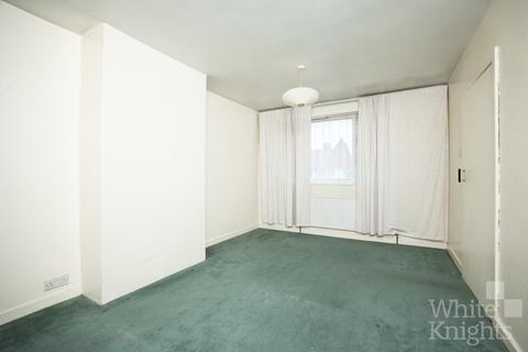 13 Meadowcroft Road, Reading, RG2 8RJ