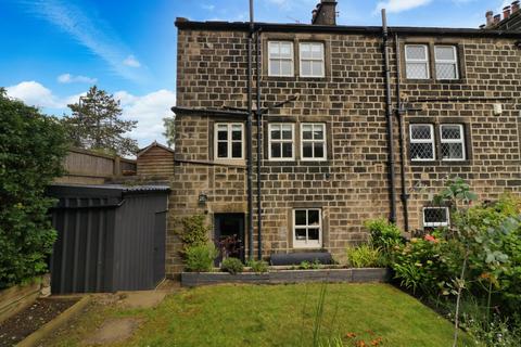 3 bedroom end of terrace house for sale, Albert Place, Horsforth, Leeds, West Yorkshire, LS18