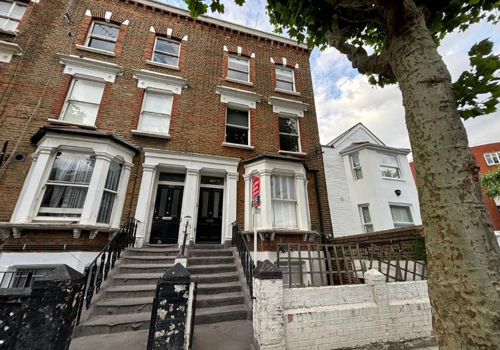 Lower Ground Floor Flat, 301 Shirland... 1 bed flat for sale £150,000