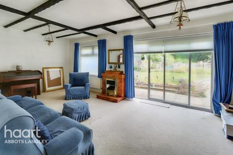 42 Abbots Road, Abbots Langley, WD5 0BG