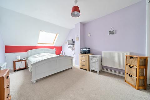 3 bedroom bungalow for sale, Challenger Close, Sittingbourne, Kent, ME10