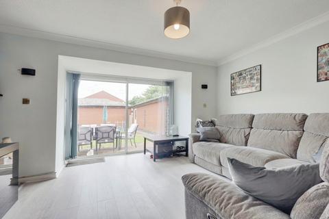 9 Watkins Way, Shoeburyness, Southend-on-sea, SS3 9NX