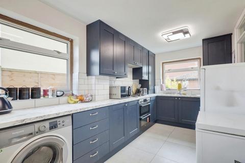 9 Watkins Way, Shoeburyness, Southend-on-sea, SS3 9NX