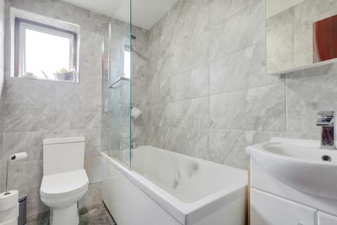 9 Watkins Way, Shoeburyness, Southend-on-sea, SS3 9NX