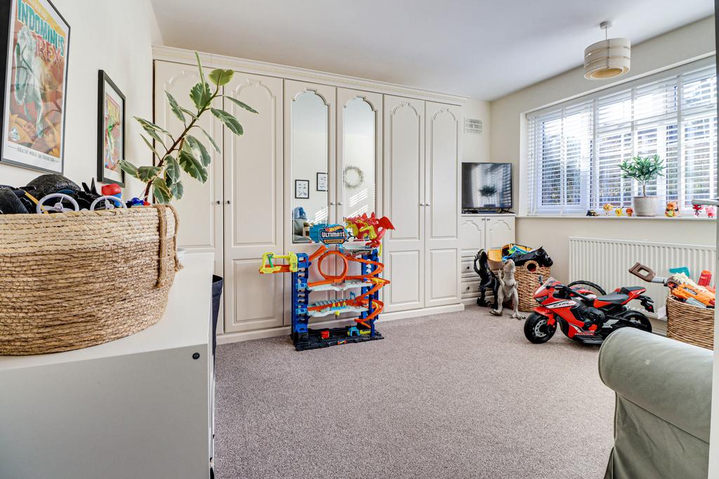 Family Room/Bedroom