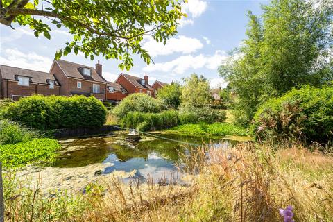 3 bedroom semi-detached house for sale, Dunnett Close, Hartley Wintney RG27