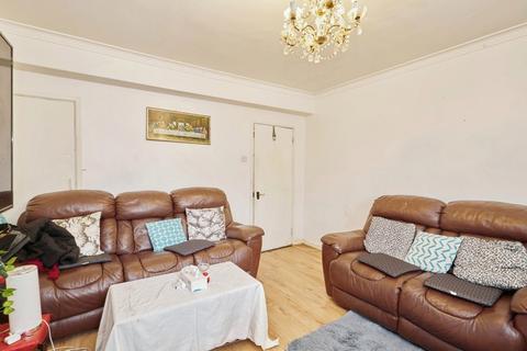 3 bedroom maisonette for sale, Cumberland Market, London NW1