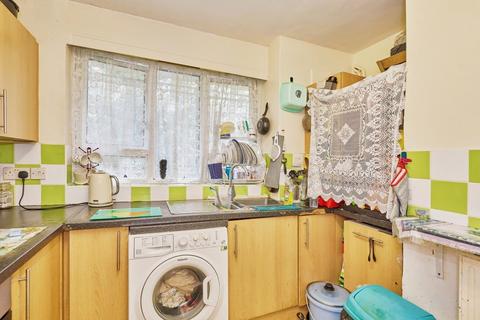 3 bedroom maisonette for sale, Cumberland Market, London NW1