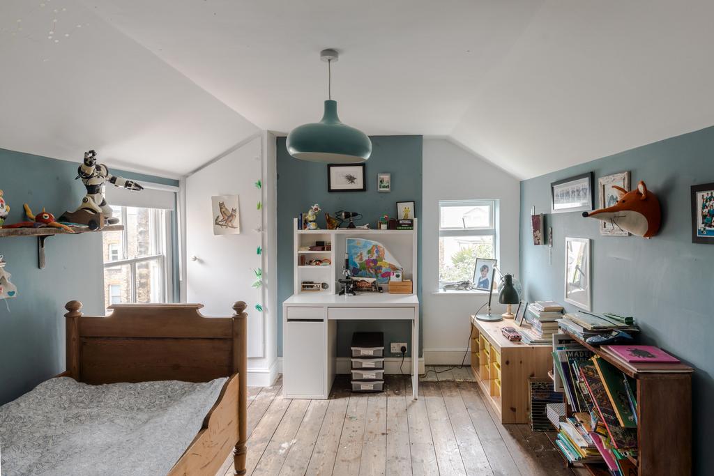 222087 - 5 Brockenhurst Road-23.jpg