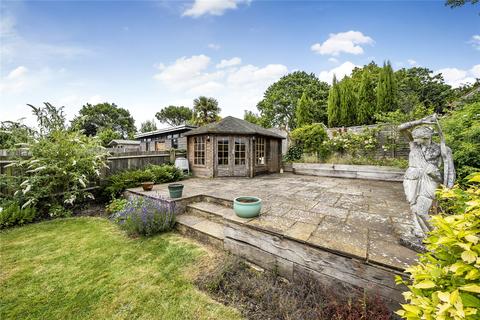 19 Pound Close, Long Ditton, Surbiton, KT6 5JW
