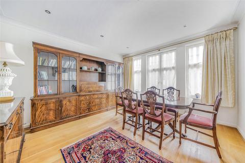 19 Pound Close, Long Ditton, Surbiton, KT6 5JW