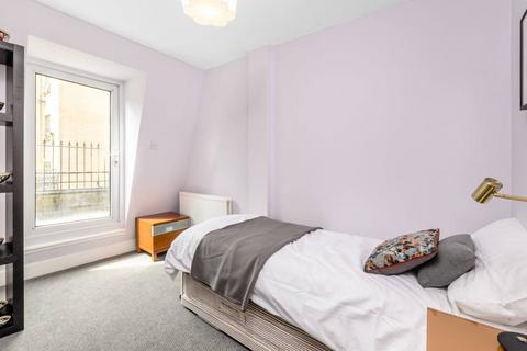 3 bedroom maisonette to rent, Camden High Street, Camden Town, London, NW1