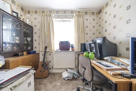 6 Mossendew Close, Harefield, Uxbridge, UB9 6QD