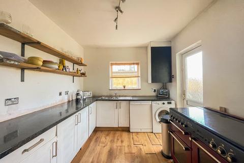 91 Thong Lane, Gravesend, DA12 4LE