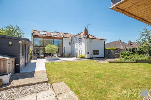 5 bedroom detached house for sale, Bentley Road, Norwich