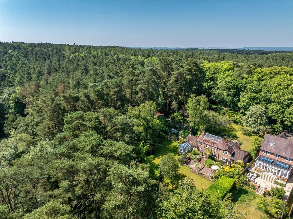 Hammer Lane, Grayshott, Hindhead... 4 bed detached house for sale £
