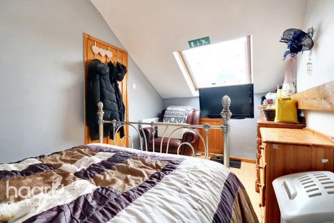 11 Beacon Way, St Osyth, Clacton-on-sea, CO16 8JN
