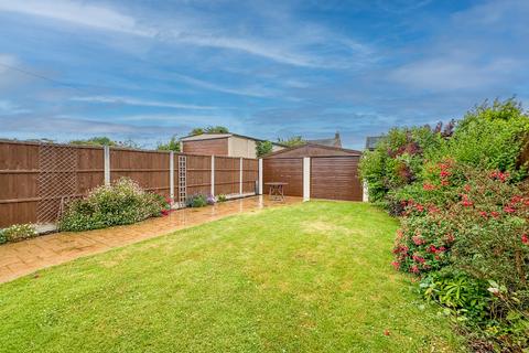 3 bedroom semi-detached house for sale, Somerset Avenue, Rochford