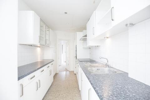 89 Wolsey Drive, Kingston Upon Thames, KT2 5DP