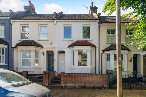 14 Tharp Road, Wallington, SM6 8LE