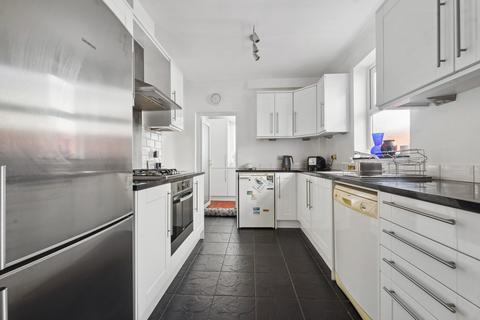 14 Tharp Road, Wallington, SM6 8LE