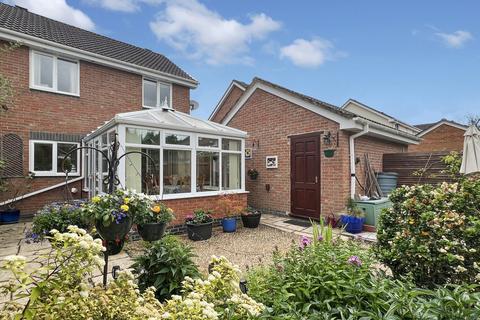 3 bedroom detached house for sale, Dales Road, Westbury