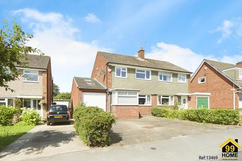 3 bedroom semi-detached house for sale, Victoria Grove, Horsforth, West Yorkshire, LS18