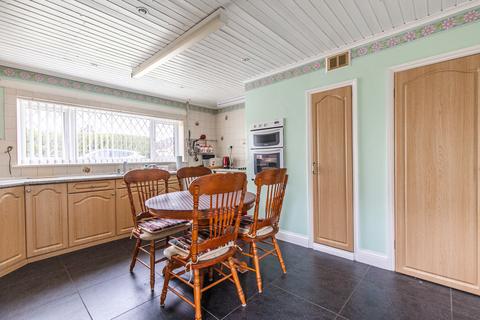 3 bedroom detached bungalow for sale, West Winch