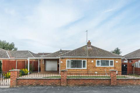 3 bedroom detached bungalow for sale, West Winch