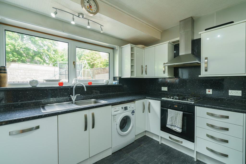 13. Kitchen angle 2