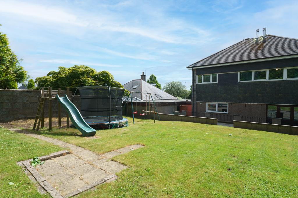 External 5