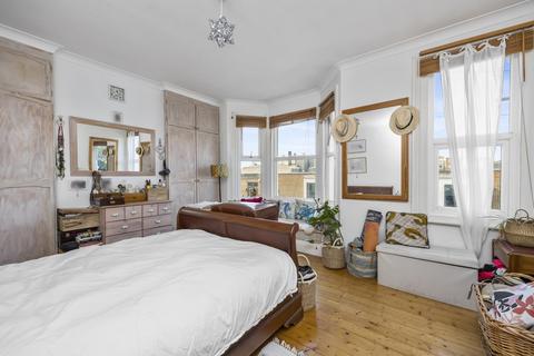 4 bedroom terraced house for sale, Freshfield Place, Brighton & Hove BN2