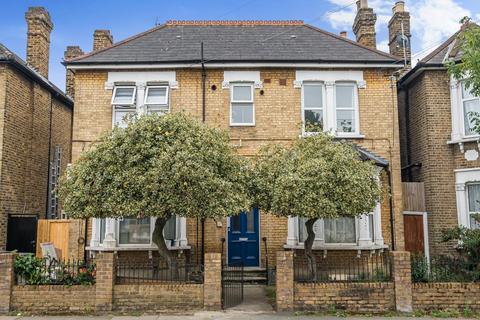 1 bedroom flat for sale, Farley Road, Catford