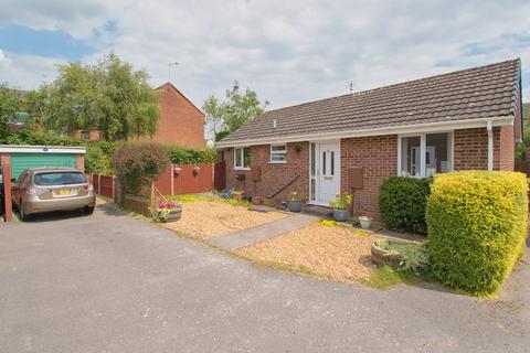 2 bedroom detached bungalow for sale, Cedar Close, Ashbourne