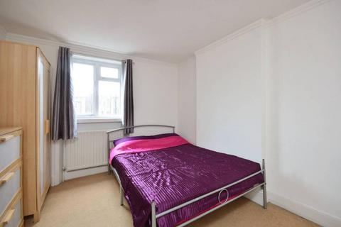 4 bedroom flat for sale, Kendal Street, Hyde Park, London