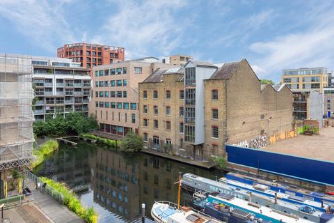 3 bedroom flat to rent, Hertford Road, London, N1