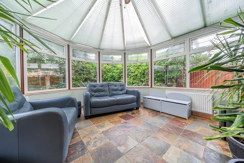 undefined, Davis Close, Bristol BS30