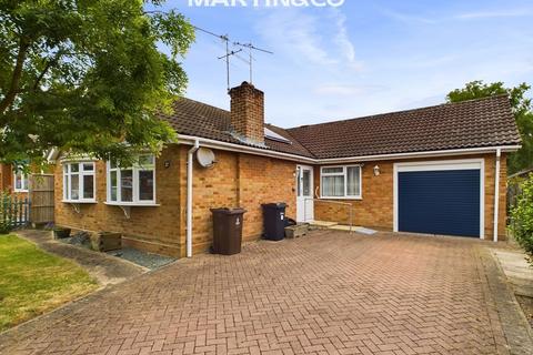 4 bedroom detached bungalow for sale, Proctors Road, Wokingham