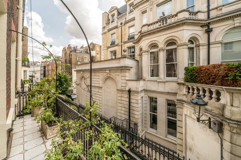 5 bedroom house for sale, Charles Street, London