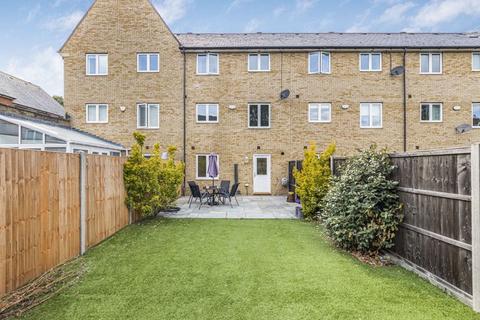 4 bedroom terraced house for sale, Sandringham Drive, Bexley Park