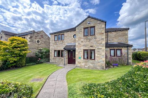 3 bedroom detached house for sale, Coppice Drive (off Netherton Moor Road), Huddersfield HD4