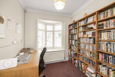 130 Welling Way, Welling, DA16 2RR