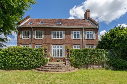 5 bedroom detached house for sale, Mountbatten Road, Bungay