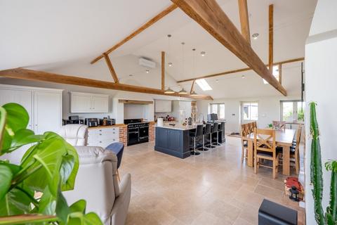 4 bedroom barn conversion for sale, Sea Palling